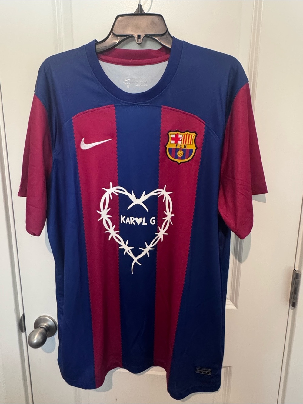 NWT Nike FC Barcelona x Karol G Home Limited Edition #11 Alexia Jersey